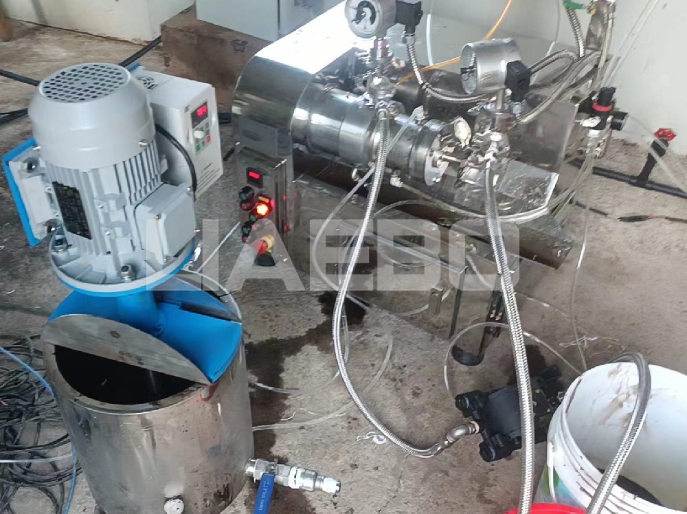 浙江某水產(chǎn)科技公司1L 實(shí)驗(yàn)室納米砂磨機(jī)調(diào)試成功