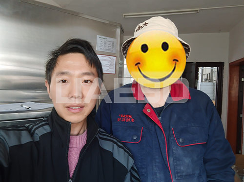 湖北某公司 80三輥機與20升行星攪拌機項目調(diào)試成功