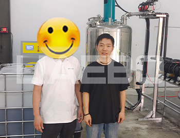 杭州某新材科技集團(tuán)股份有限公司500L自動(dòng)上料攪拌罐調(diào)試成功