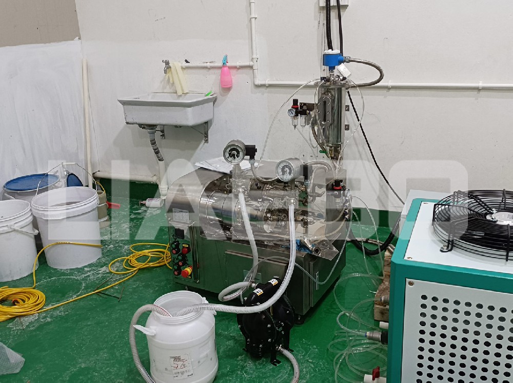 廣東某企業(yè)1L納米砂磨機調(diào)試成功